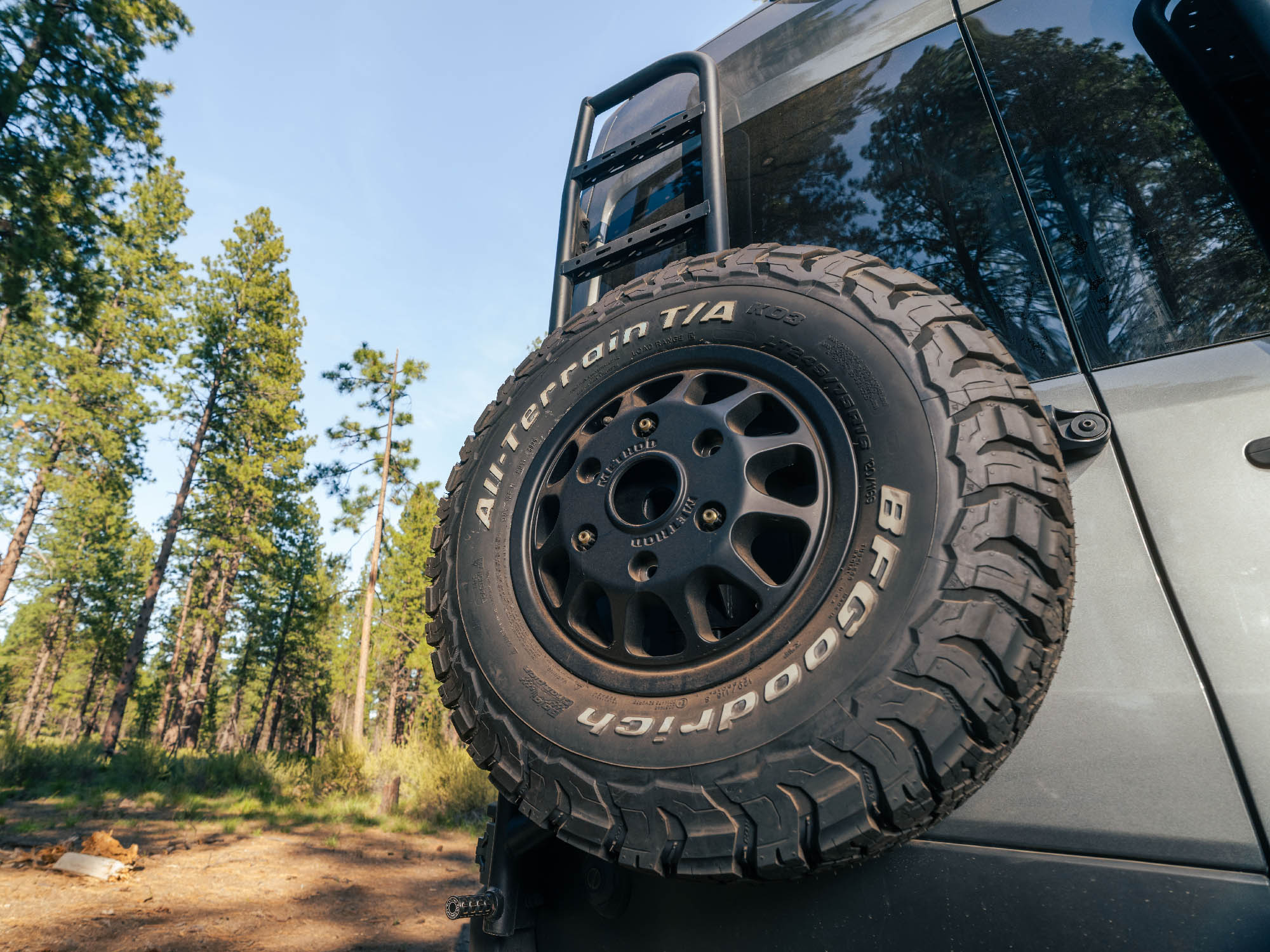 Transit Van Rear Ladder + Tire Carrier