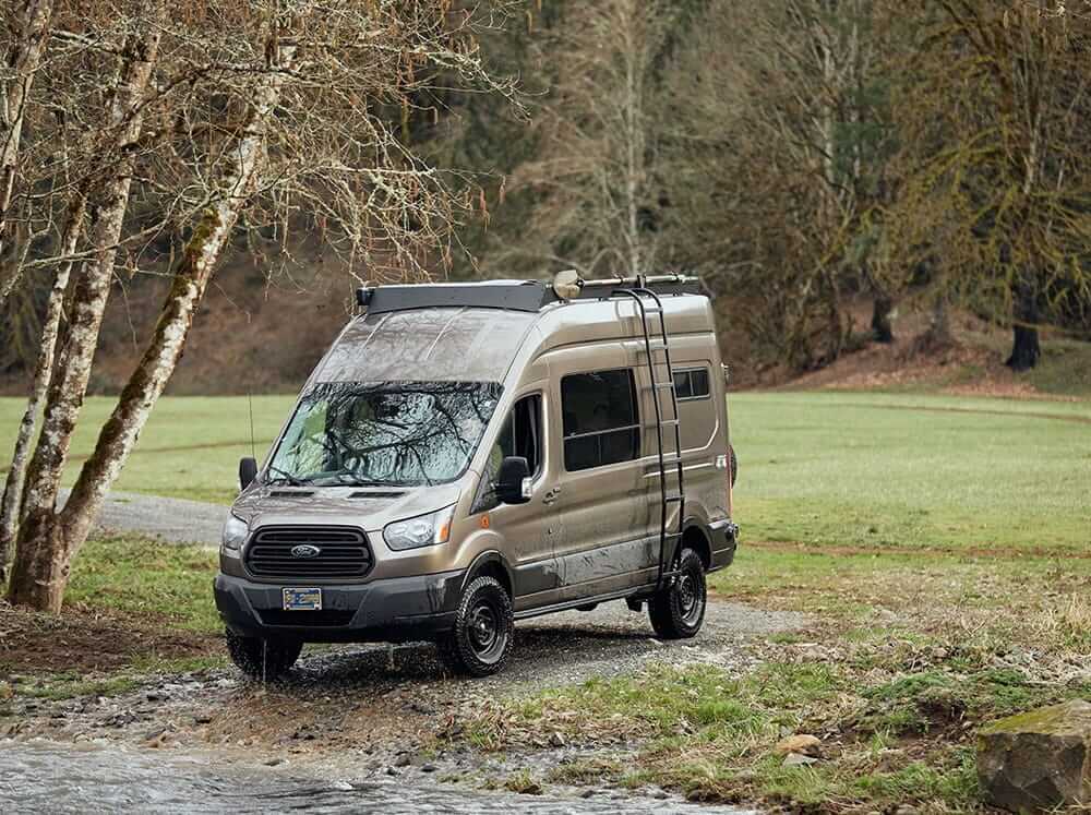 Transit 148 HR Low Pro Roof Rack